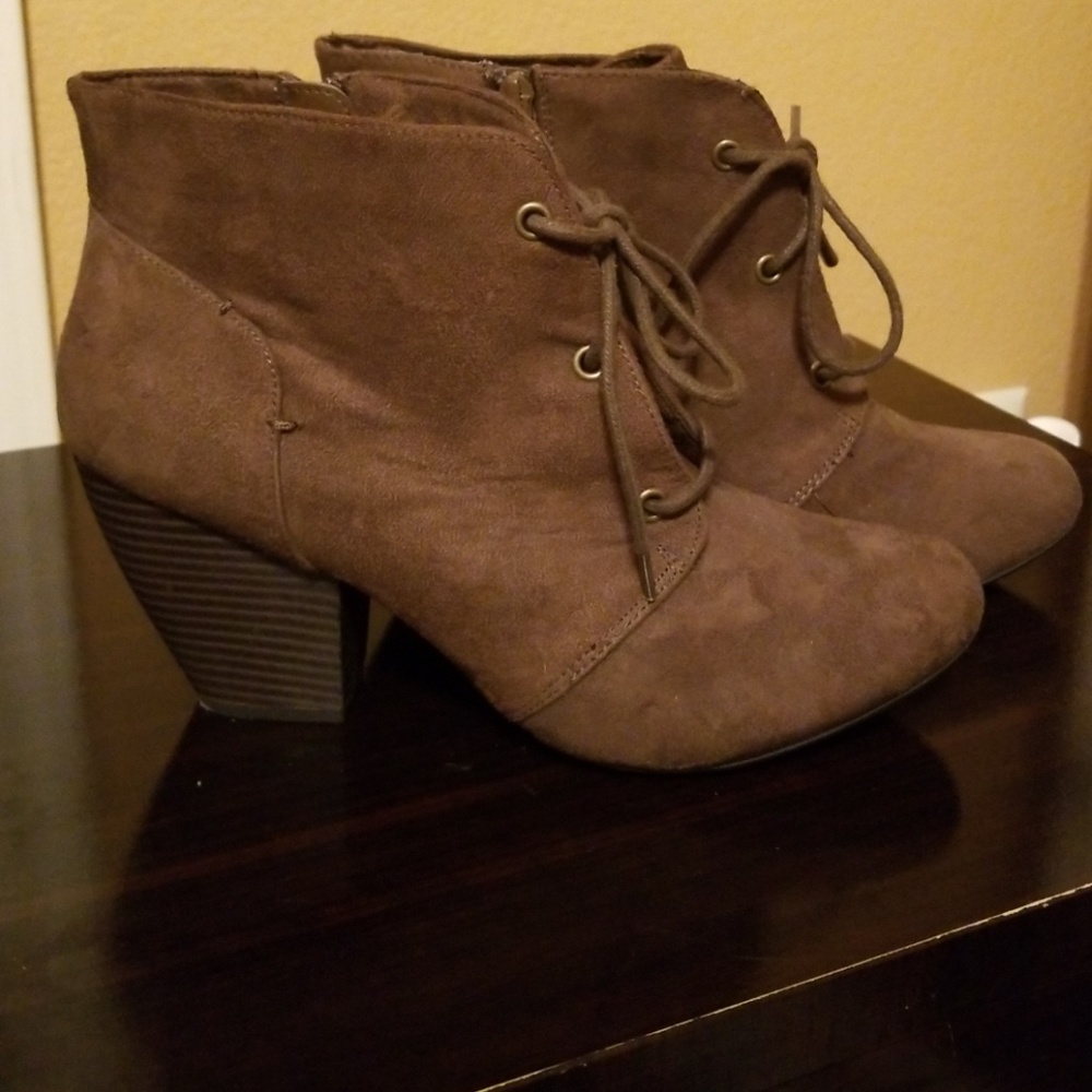 Dark brown boots